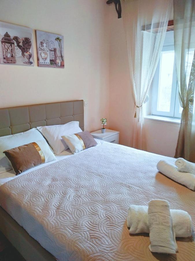 KallirákhiEveline House公寓 外观 照片